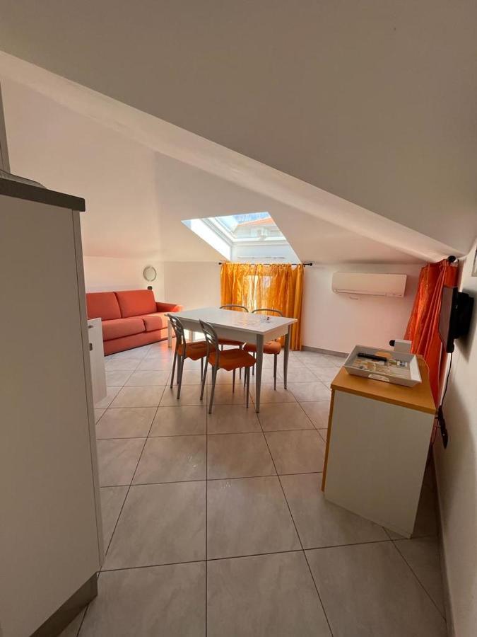 Chery Holiday Home Riva Ligure Kültér fotó
