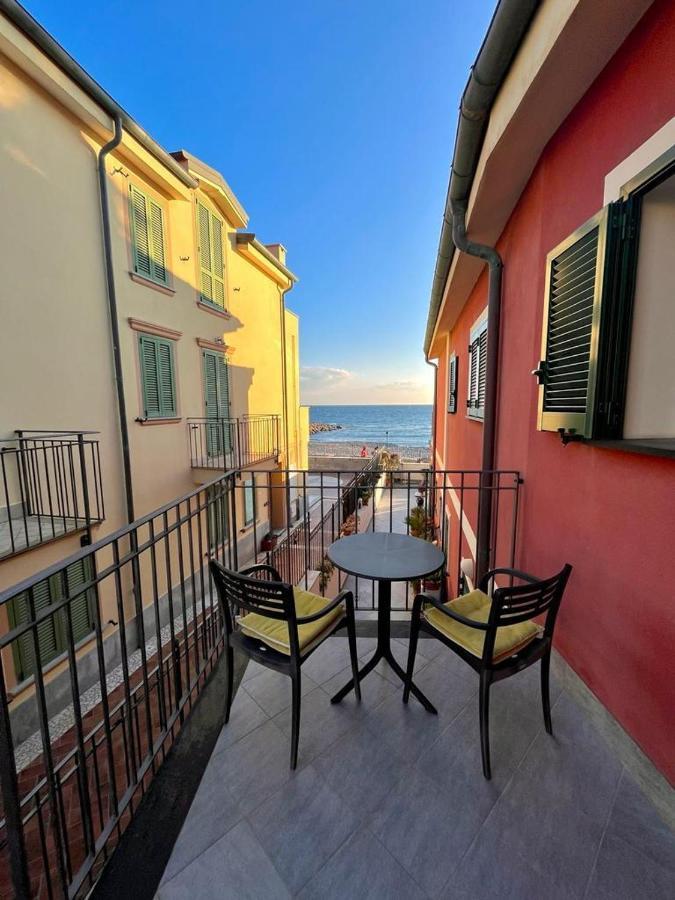 Chery Holiday Home Riva Ligure Kültér fotó